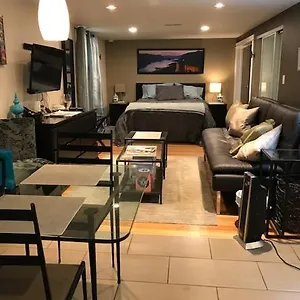 Boutique Style In The Heart Of Se , Portland United States