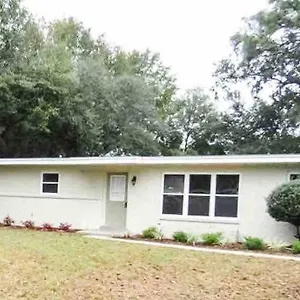 Prime Location - 15 Mins From Downtown + Airport! , Pensacola United States