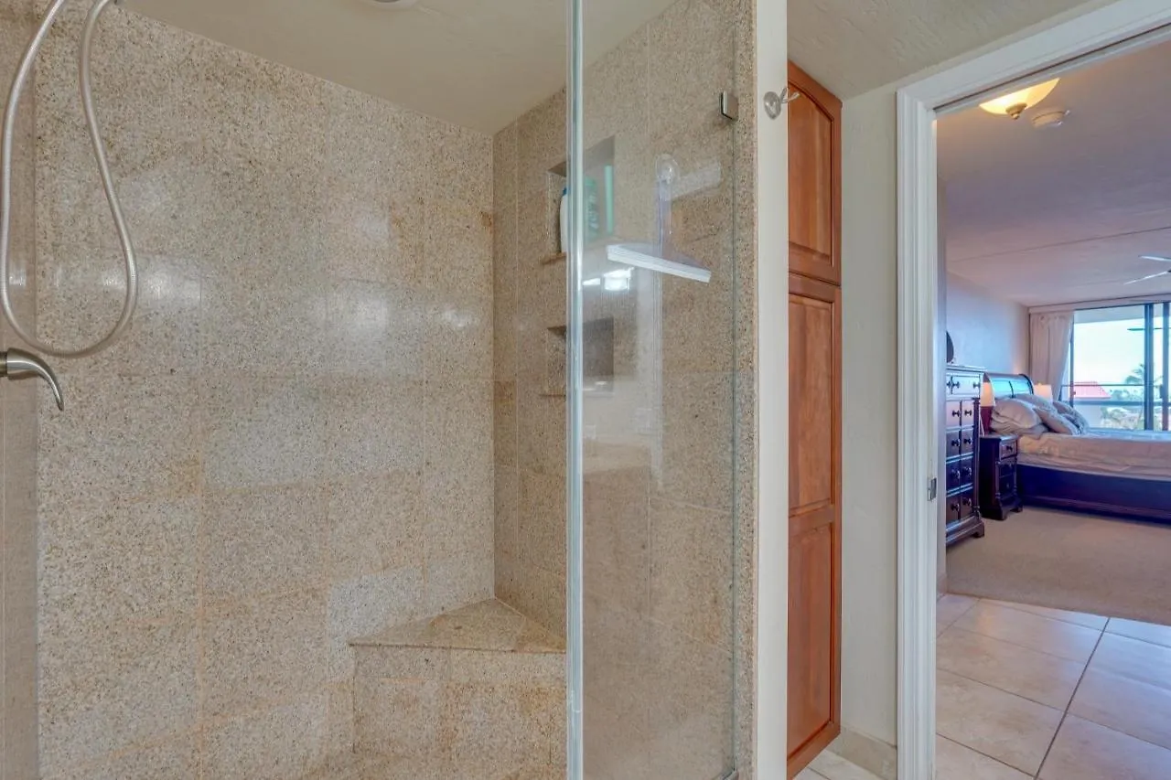 Apartment Kona Pacific Top Floor Retreat Ocean View And Pool! Kailua-Kona